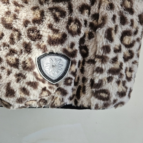 Alp N Rock Reversible Leopard Valais Hooded Vest - Picture 7 of 13